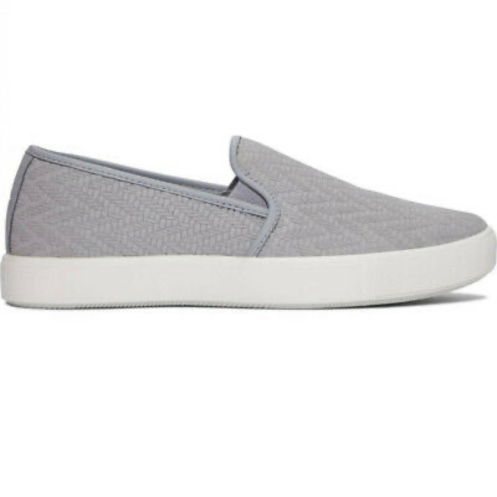 Underarmour women’s DJ shoe